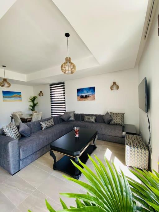 Luxurious Golf & Sea View Beach Apartment With Pool Access - Tamourrit, Taghazout Bay 외부 사진